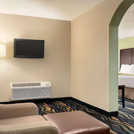 Hotel Baymont By Wyndham Georgetown Exterior foto
